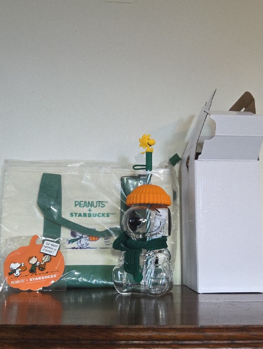 Starbucks Peanuts Collection. Snoopy Cup. Tote Bag. Enamel Pins.
